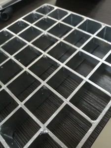 3mm press lock grating